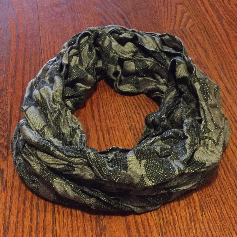 Coach Women's Gray Infinity Scarf